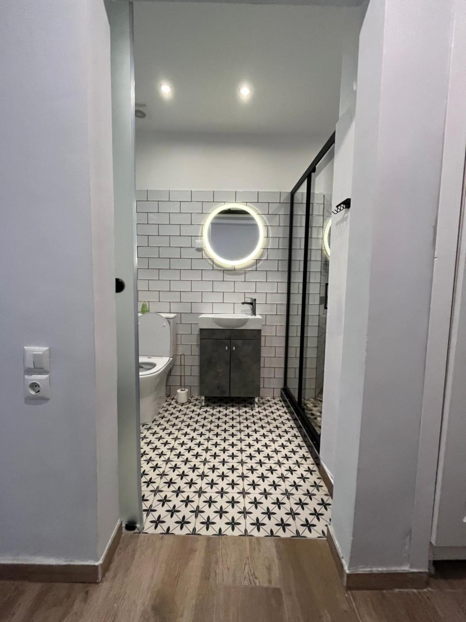 Noa - Designed Garden Studio In The City Center Kalamata Ngoại thất bức ảnh
